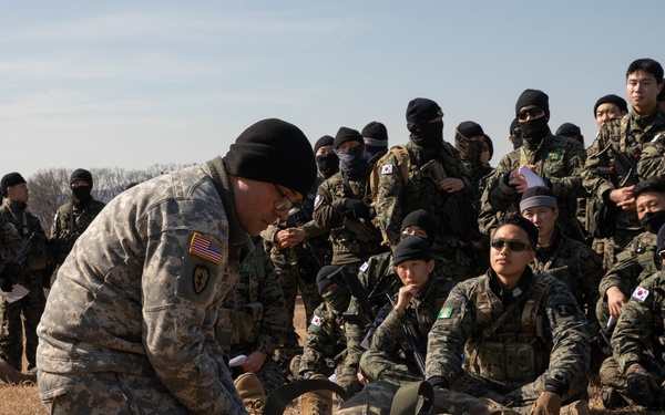 ROK SWK MED101 Hoist Training