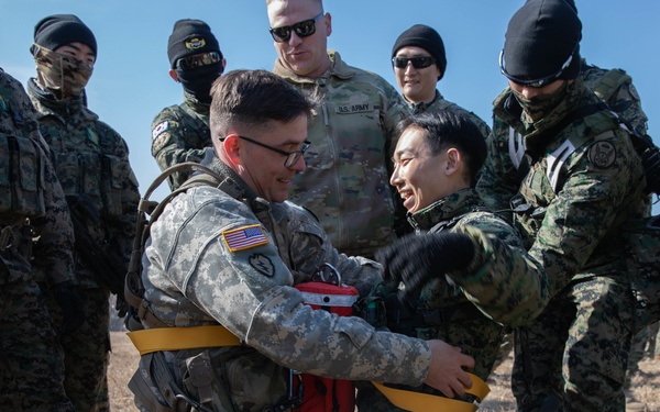ROK SWK MED101 Hoist Training