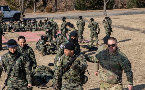 ROK SWK MED101 Hoist Training