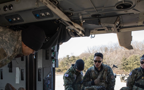 ROK SWK MED101 Hoist Training