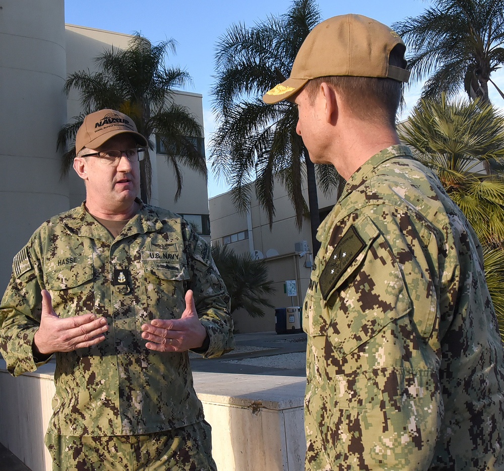 NAVSUP's leaders in Europe, Africa highlight reservists' contributions during Reserve Chief's visit