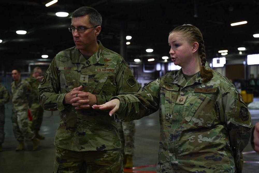 USAF Expeditionary Center Commander visit 727th Air Mobility Squadron