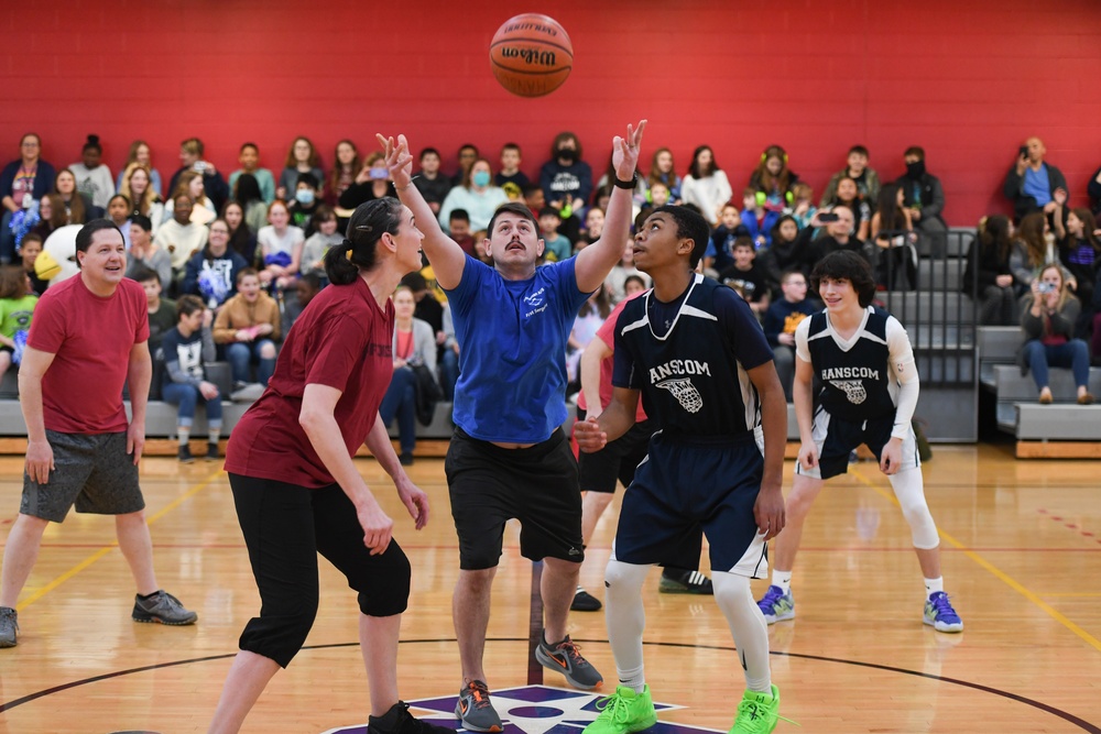 Fitness Center hosts HMS basketball game