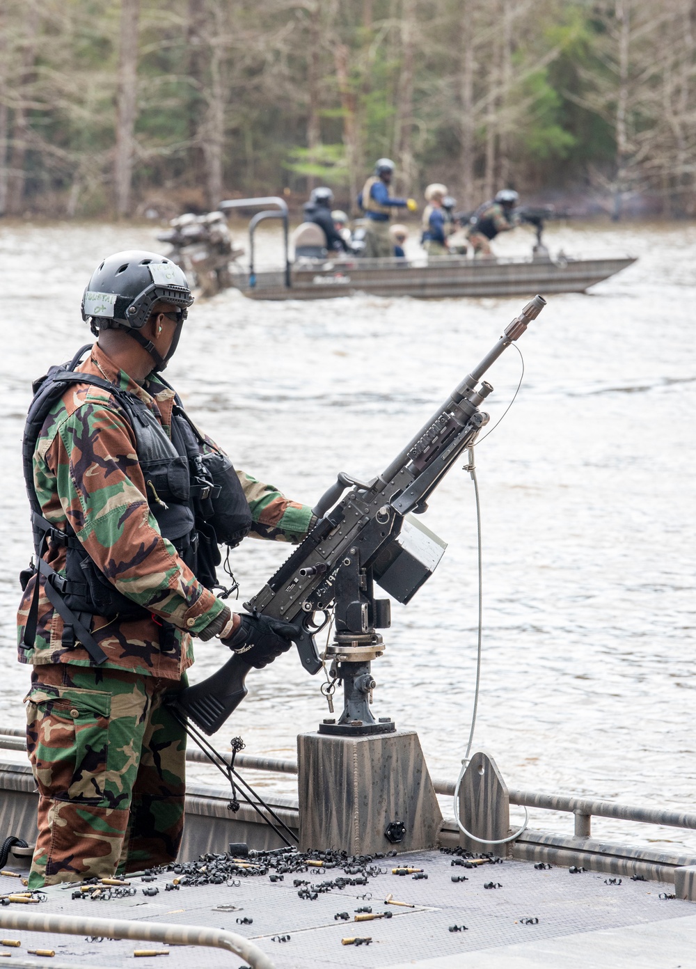 AFRICOM Students Train on the Pearl River