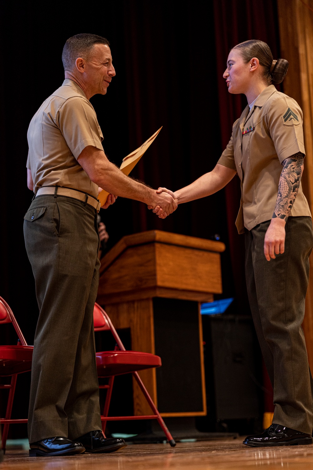 Newest U.S. citizens: Camp Foster hosts naturalization ceremony