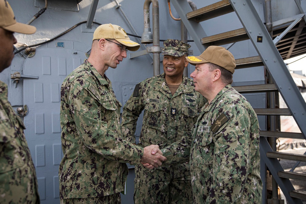 CNP Visits USS Stout (DDG 55) in Norfolk