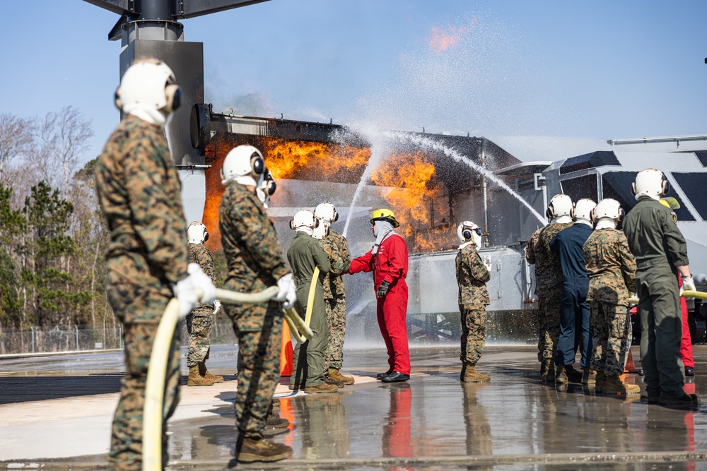 26th MEU Marines Conduct Shipboard Fire Fighting Training