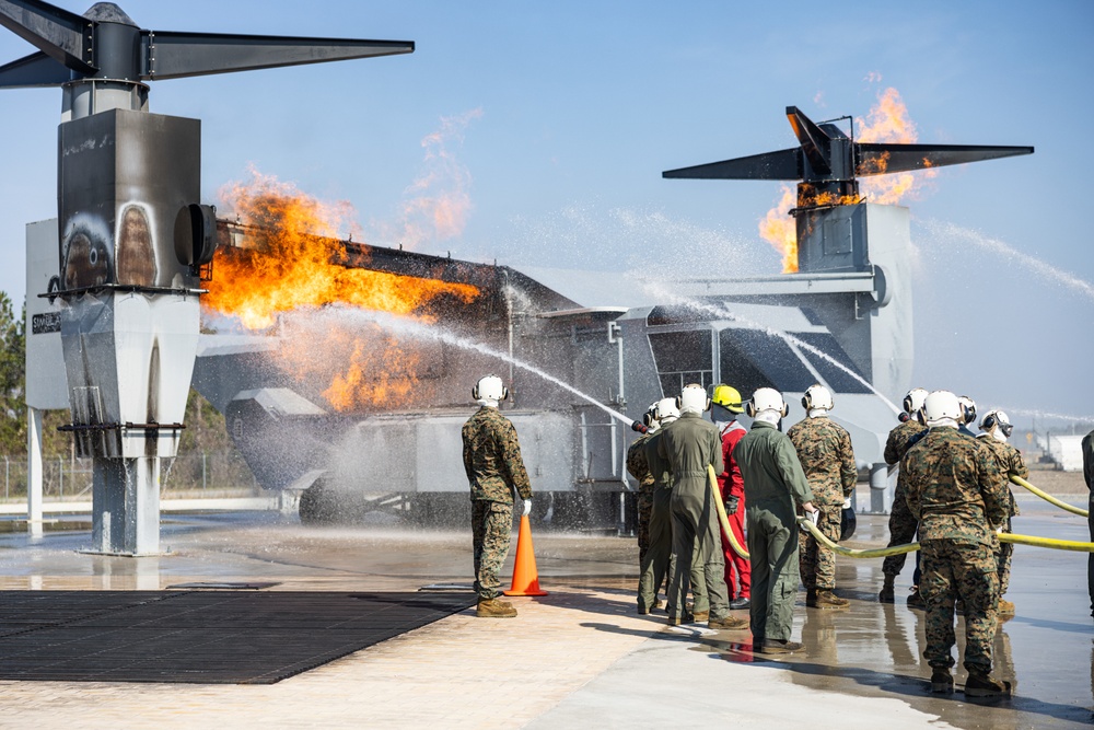 26th MEU Marines Conduct Shipboard Fire Fighting Training