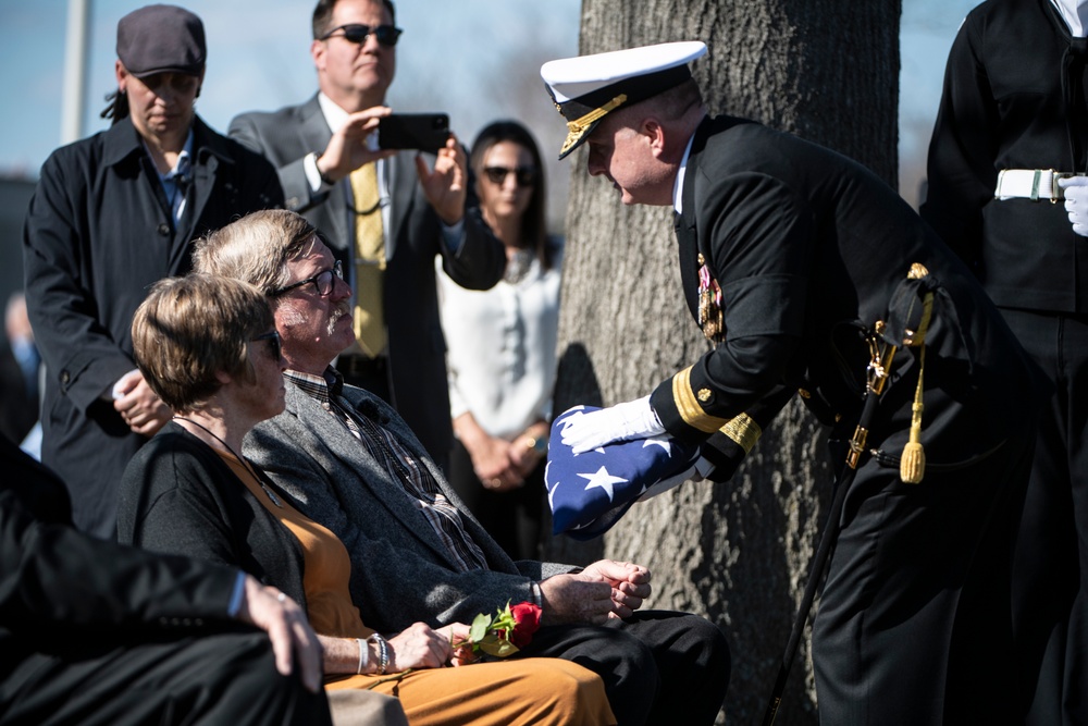 Military Funeral Honors Were Held for U.S. Navy Gunner’s Mate 3rd Class Herman Schmidt in Section 70