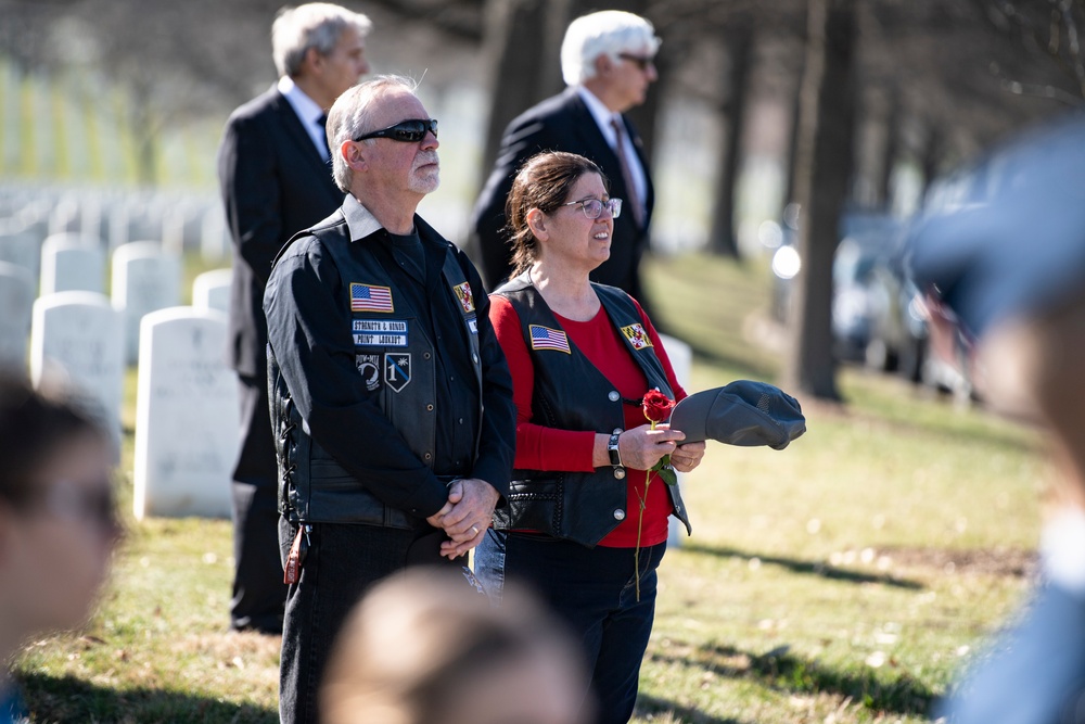 Military Funeral Honors Were Held for U.S. Navy Gunner’s Mate 3rd Class Herman Schmidt in Section 70