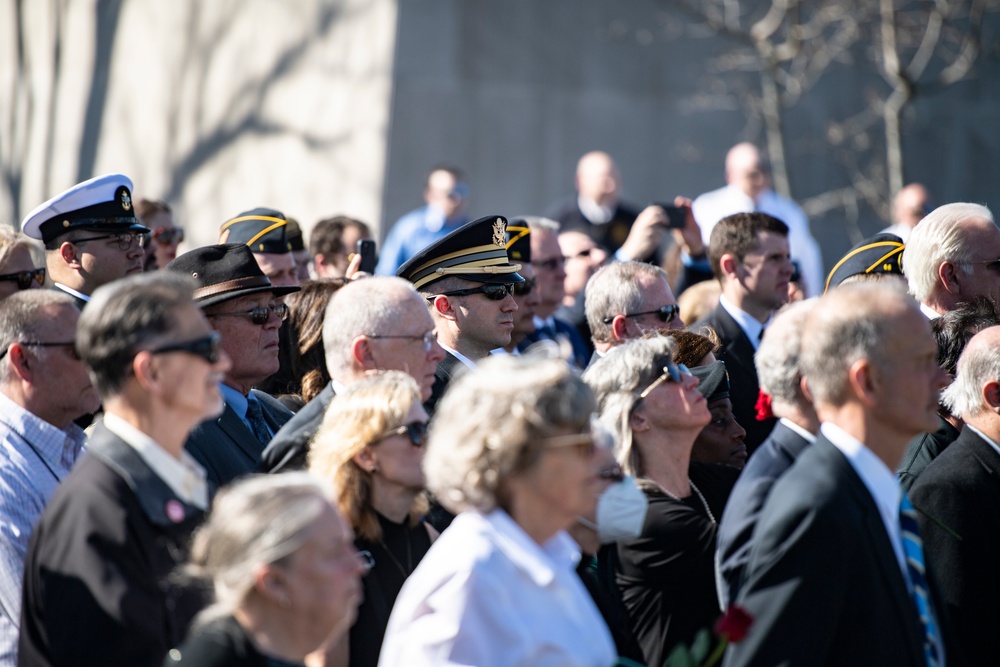 Military Funeral Honors Were Held for U.S. Navy Gunner’s Mate 3rd Class Herman Schmidt in Section 70