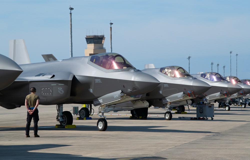 F-35s Fly in for Tyndall WSEP