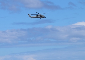 USS Milwaukee Conducts Passex with Dutch Caribbean Coast Guard