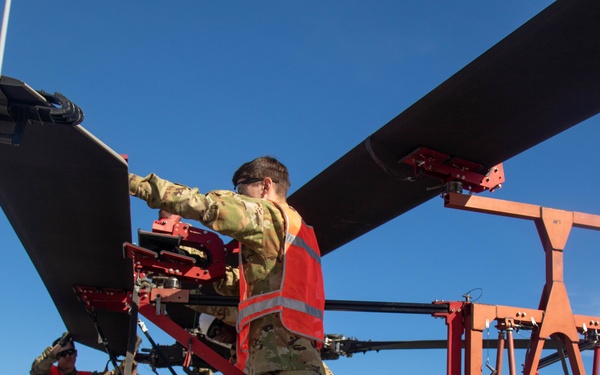 3rd Combat Aviation Brigade Conducts Blade Folding Operations as Part of Port Operations