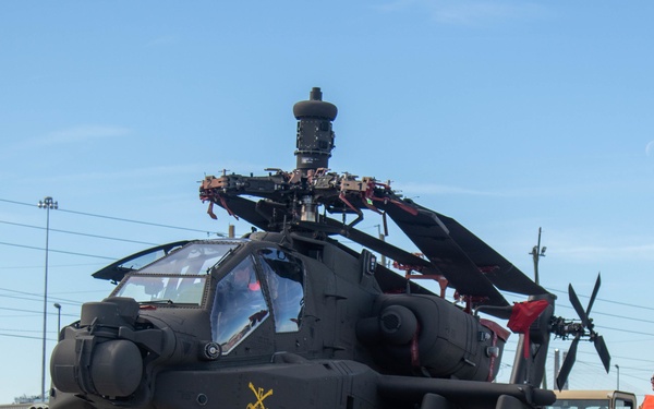 3rd Combat Aviation Brigade Conducts Blade Folding as Part of Port Operations