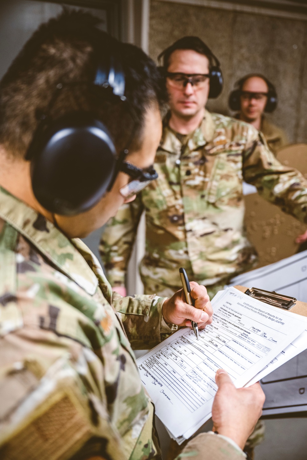 Wright-Patt Airmen participate in German Armed Forces proficiency badge challenge