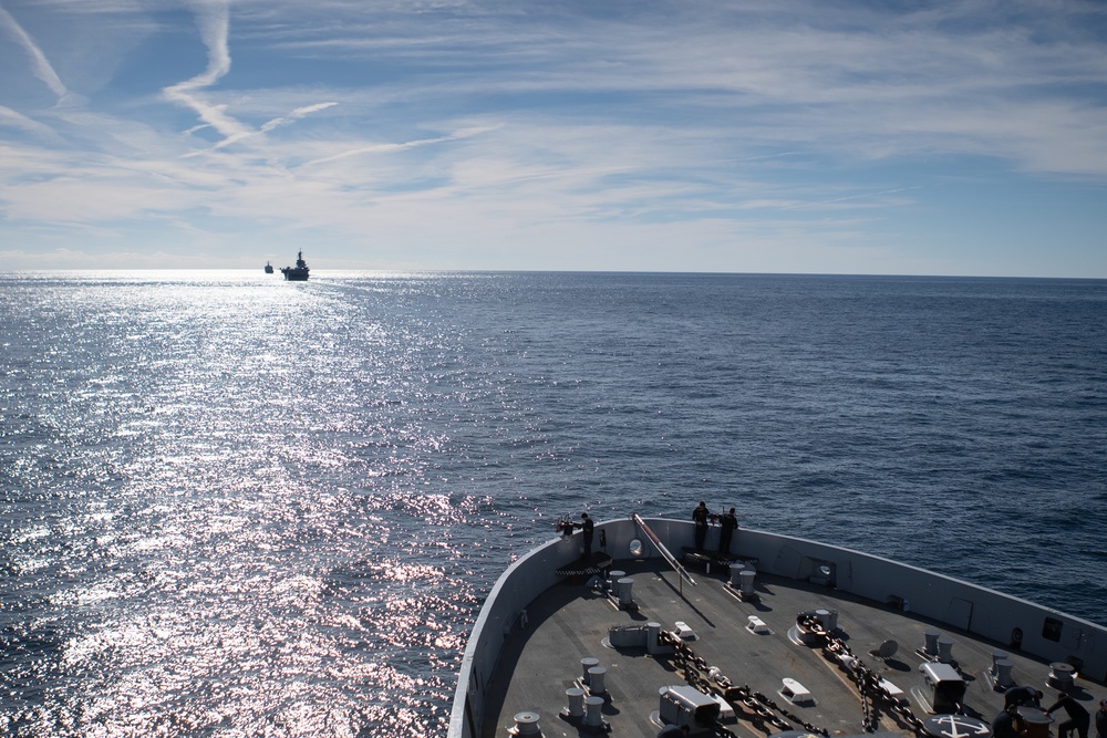 U.S. Marines and Sailors conduct a Strait Transit Exercise