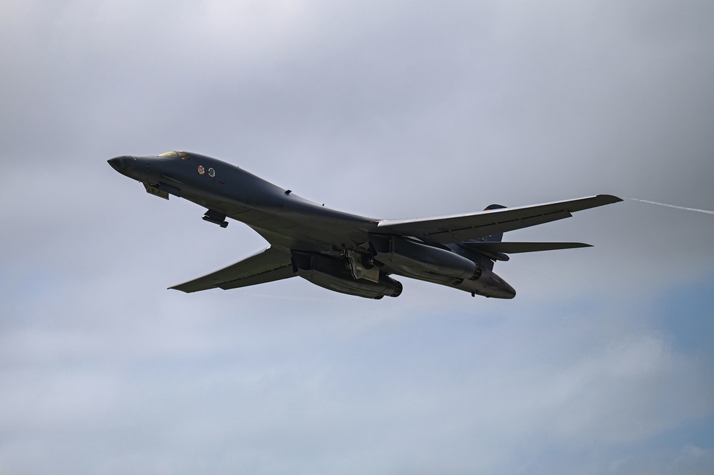 DVIDS - Images - B-1B Lancers Participate In Bomber Task Force Mission ...