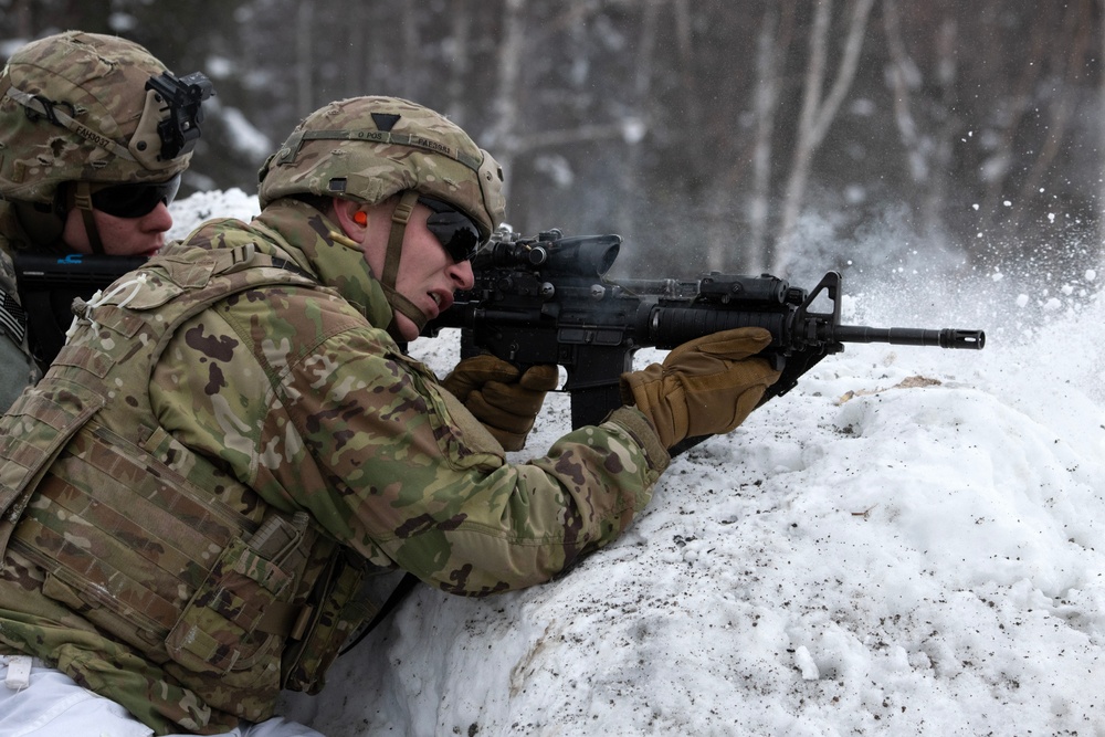 '3 Geronimo' paratroopers conduct CALFEX at JBER, Alaska