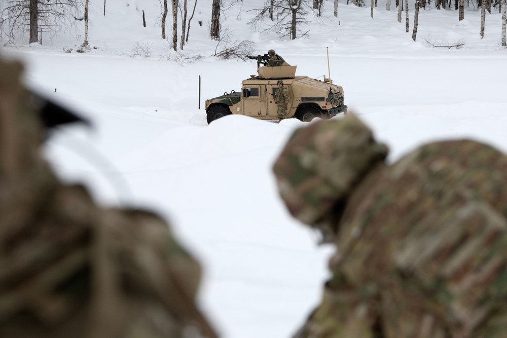 '3 Geronimo' paratroopers conduct CALFEX at JBER, Alaska