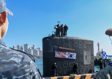 Springfield Visits Republic of Korea during Indo-Pacific Patrol
