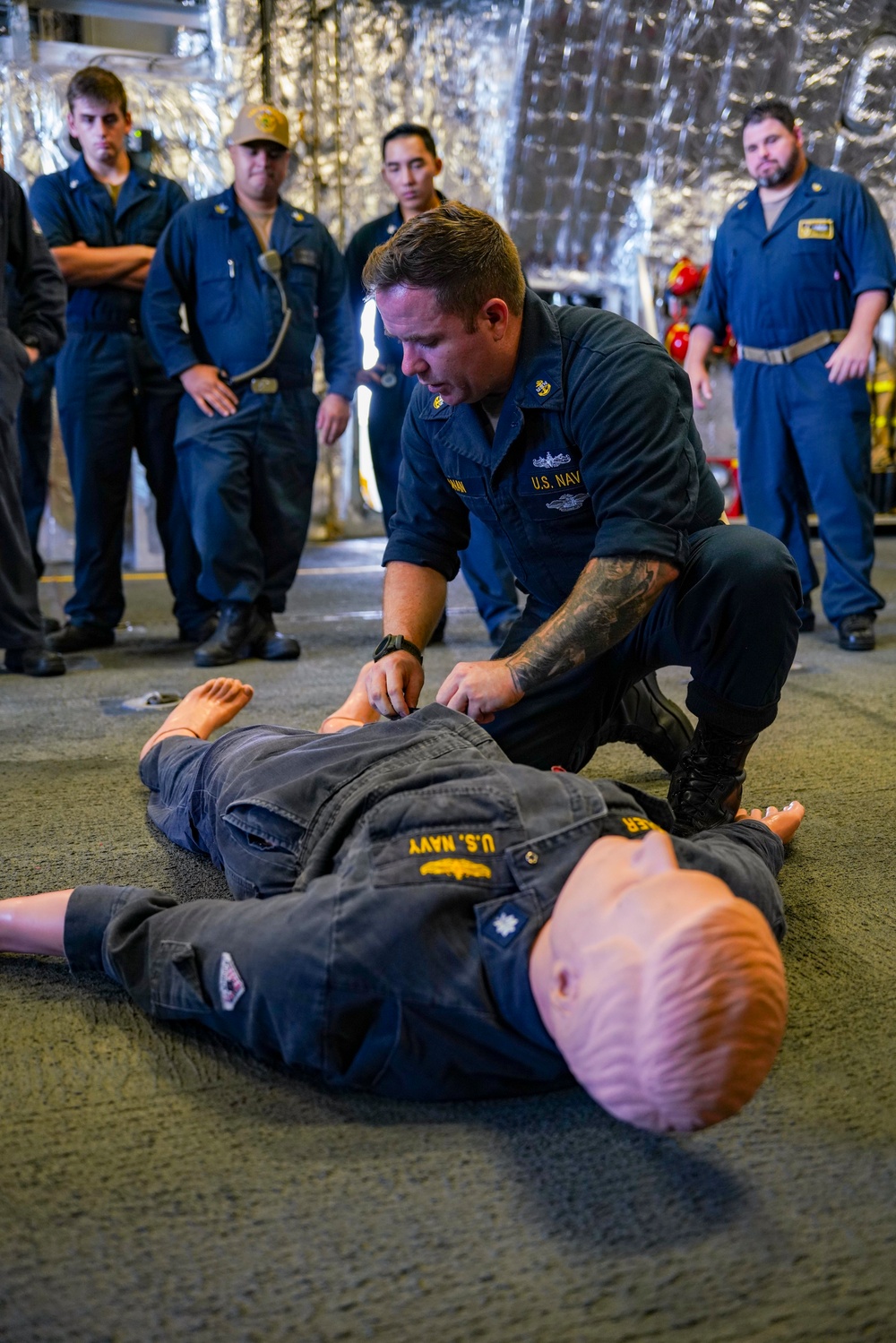 Sailors Aboard USS Oakland Conduct an Emergency Medical Readiness Training