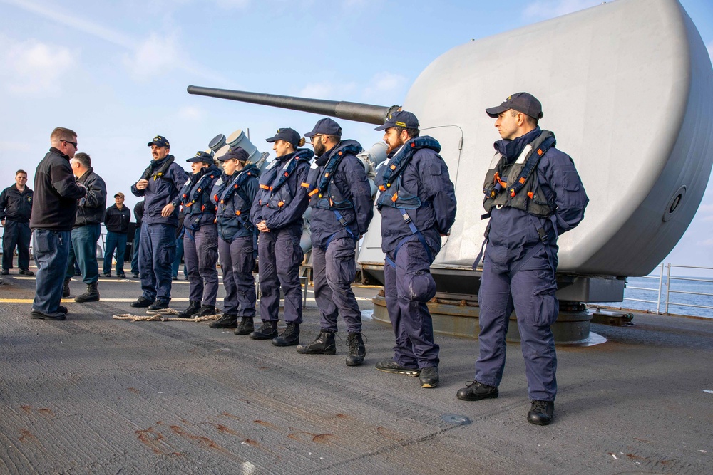 USS Leyte Gulf (CG 55) Daily Operations