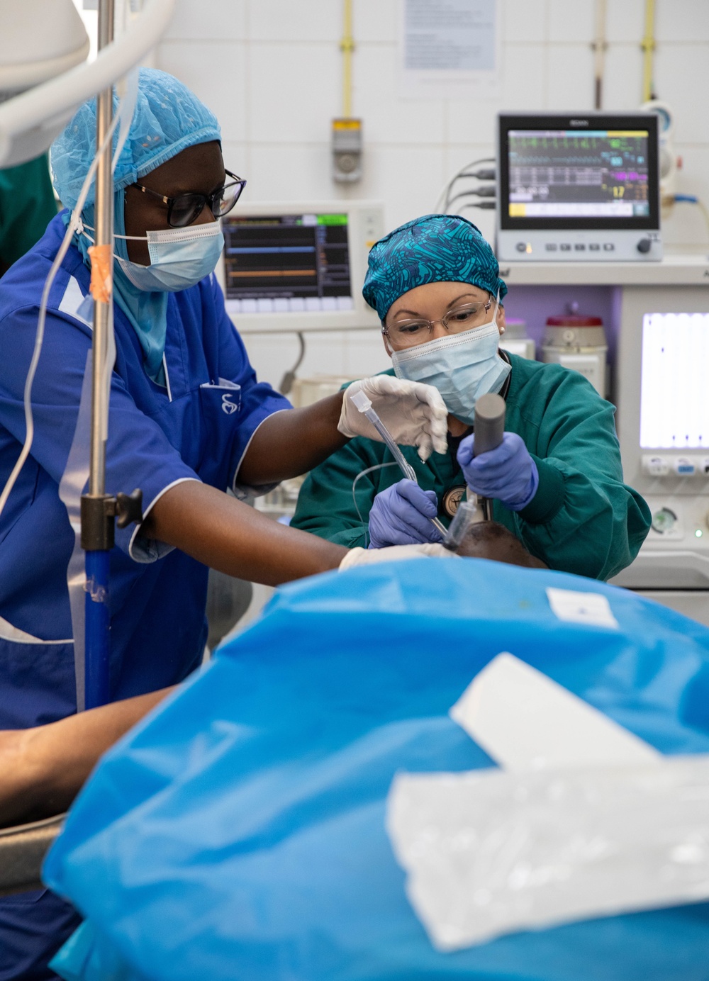 U.S., Senegal medical professionals prep patients for surgery during MEDREX