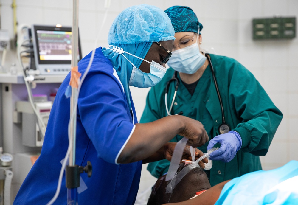 U.S., Senegal medical professionals prep patients for surgery during MEDREX