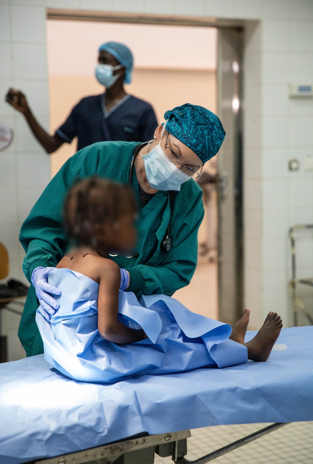 U.S., Senegal medical professionals prep patients for surgery during MEDREX