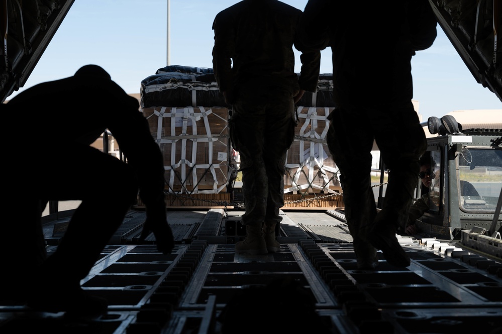 From ground to air, they’ll get it there; 165th Quartermaster Company parachute riggers