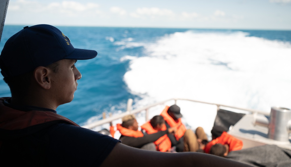 DVIDS - Images - Coast Guard stops Cuban migrant vessel from landing in ...