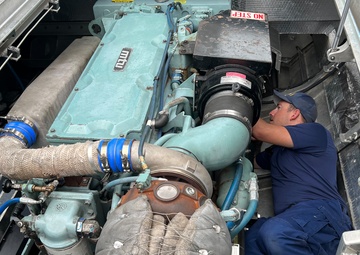 U.S. Coast Guard Station Marathon personnel conduct maintenance