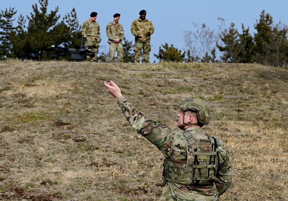 Kunsan hosts inaugural Wolf Leadership Forum