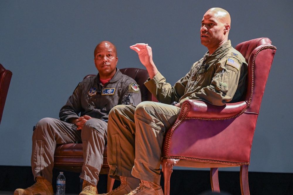 165th Airlift Wing Aircrew Attend Accelerating the Legacy Event