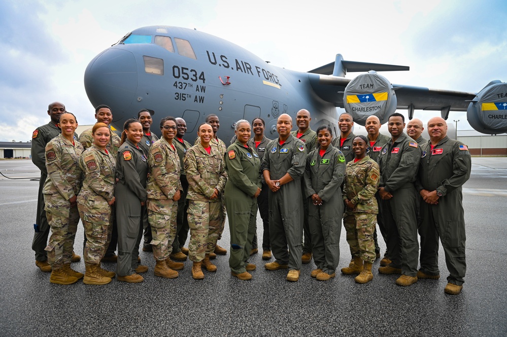 165th Airlift Wing Aircrew Attend Accelerating the Legacy Event