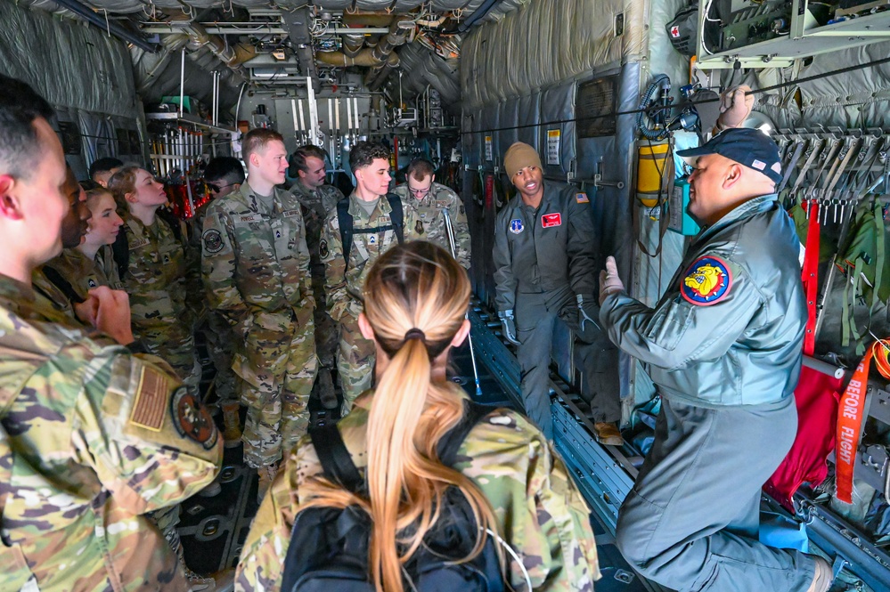 165th Airlift Wing Aircrew Attend Accelerating the Legacy Event  at Joint Base Charleston