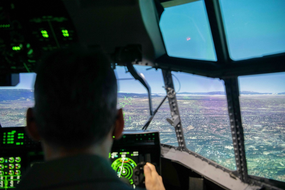 US, Japan partnership takes off during C-130J simulator tours