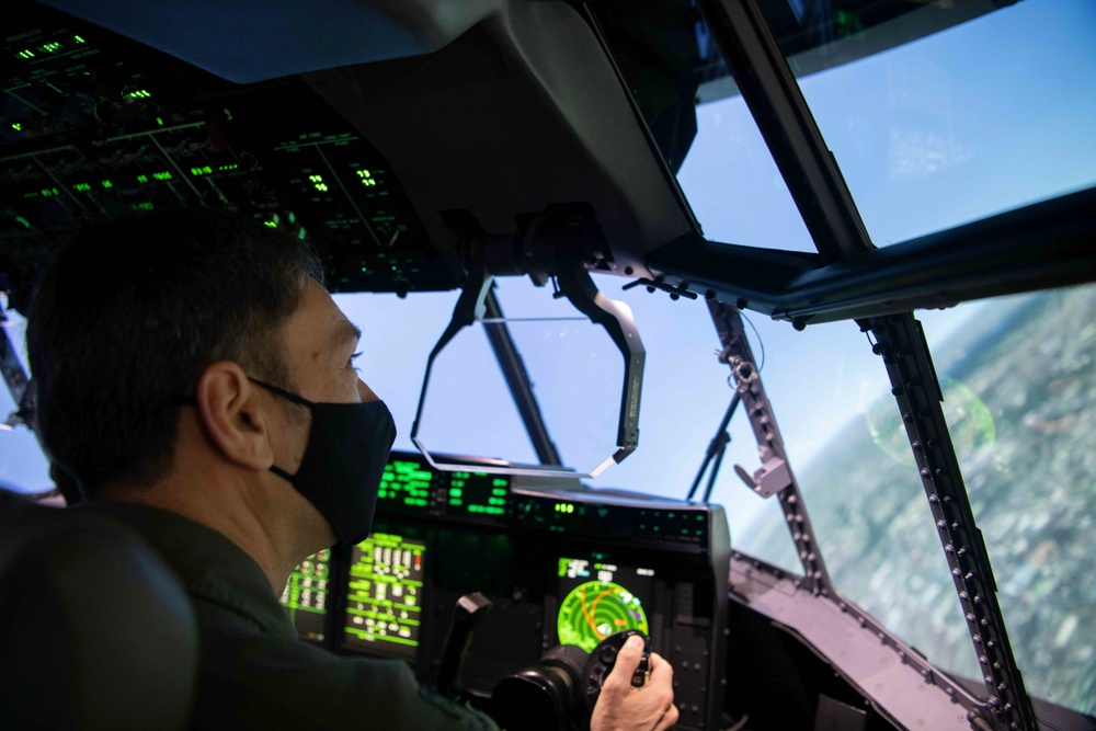 US, Japan partnership takes off during C-130J simulator tours