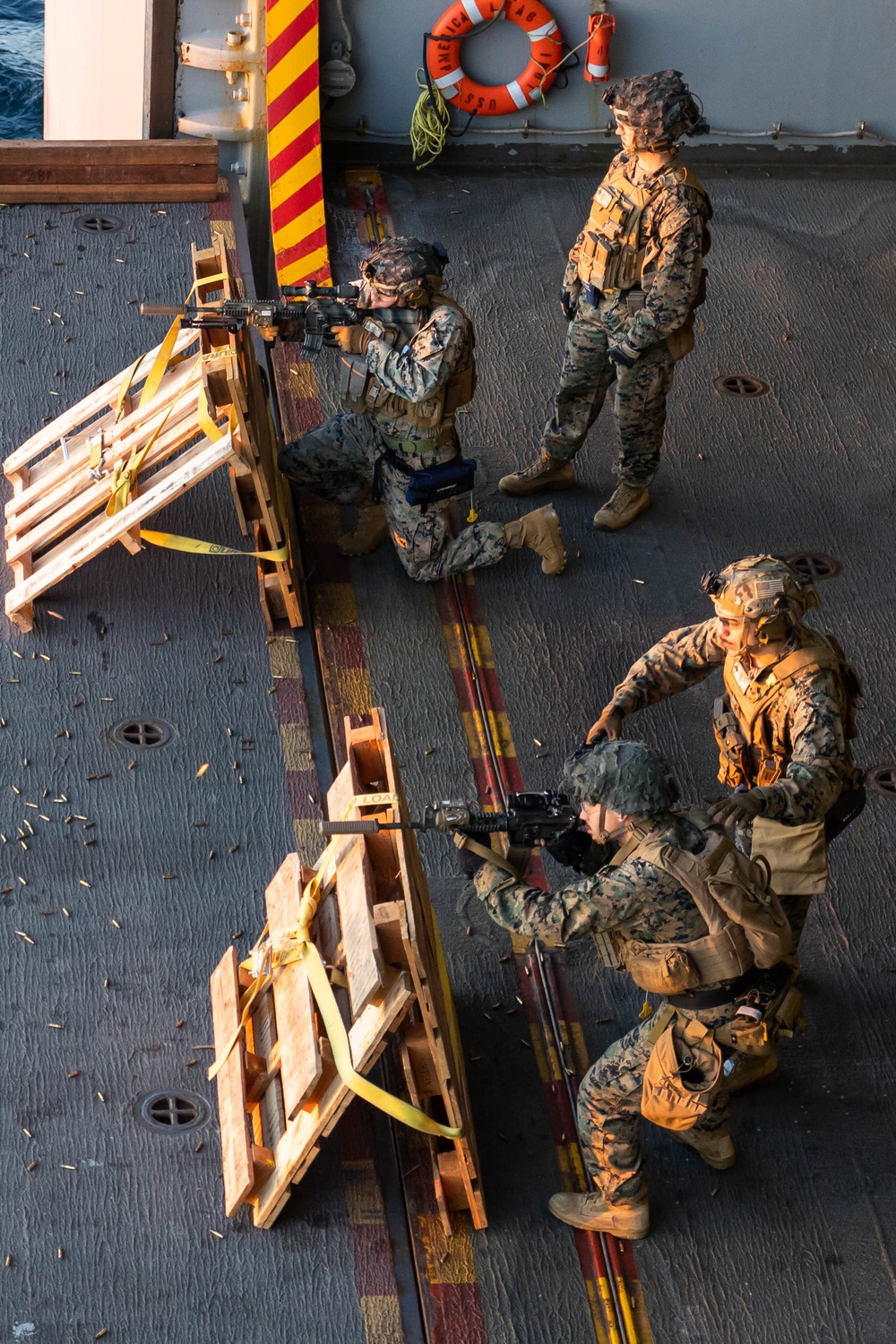 BLT 1/4 conducts live fire drills aboard U.S.S. America.