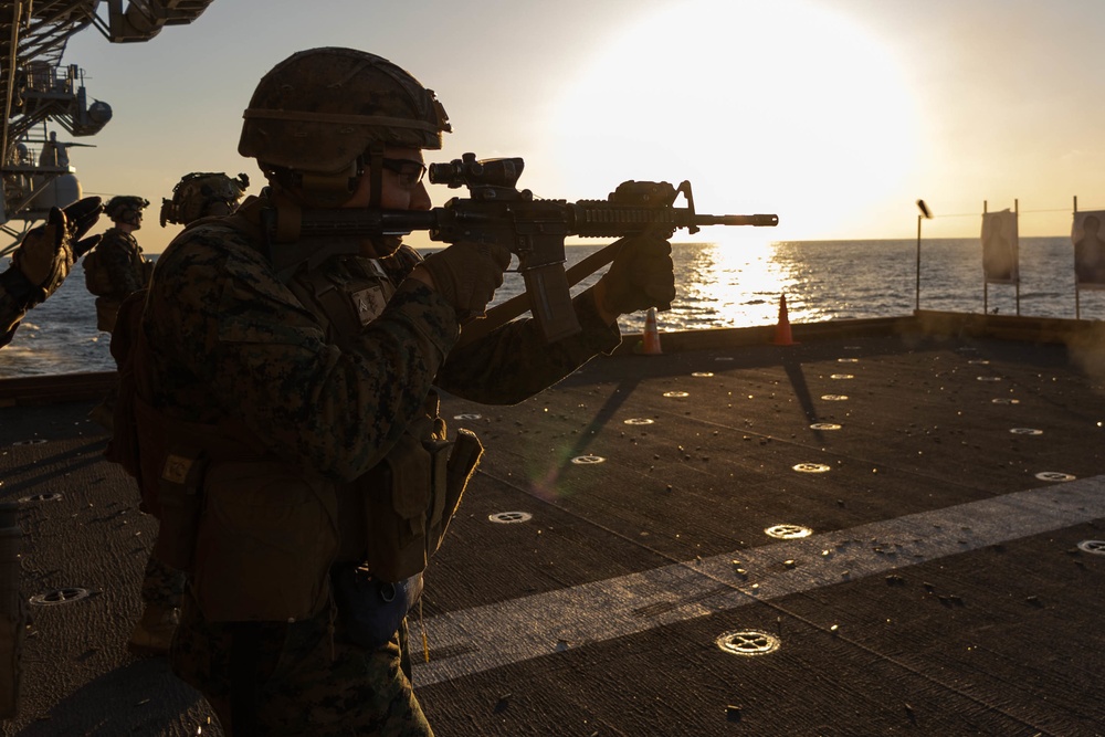BLT 1/4 conducts live fire drills aboard U.S.S. America.