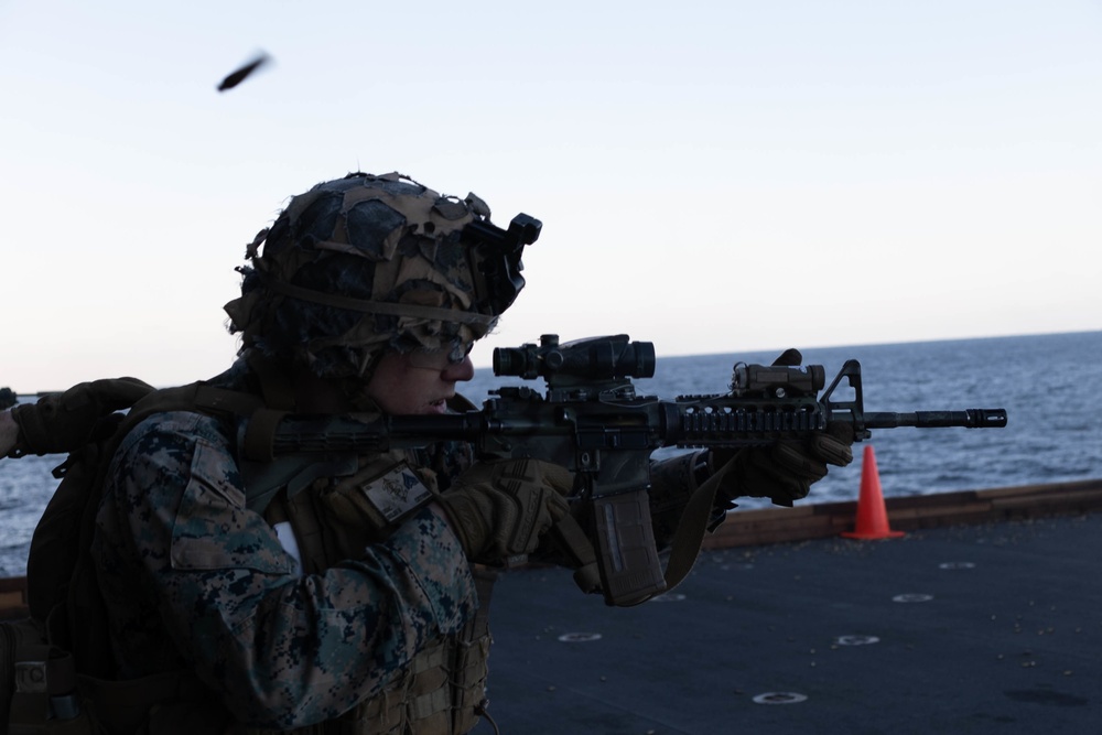 BLT 1/4 conducts live fire drills aboard U.S.S. America.