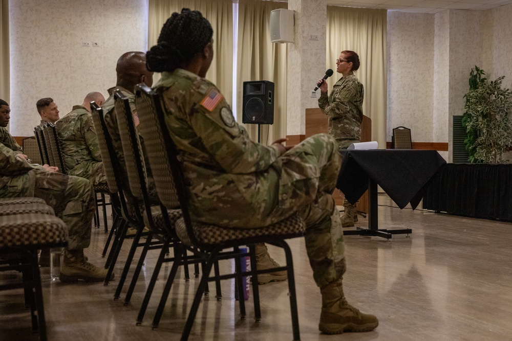 CWO5 Wendy Wayman Reveals Tips for Advancing as a Warrant Officer in the U.S. Army