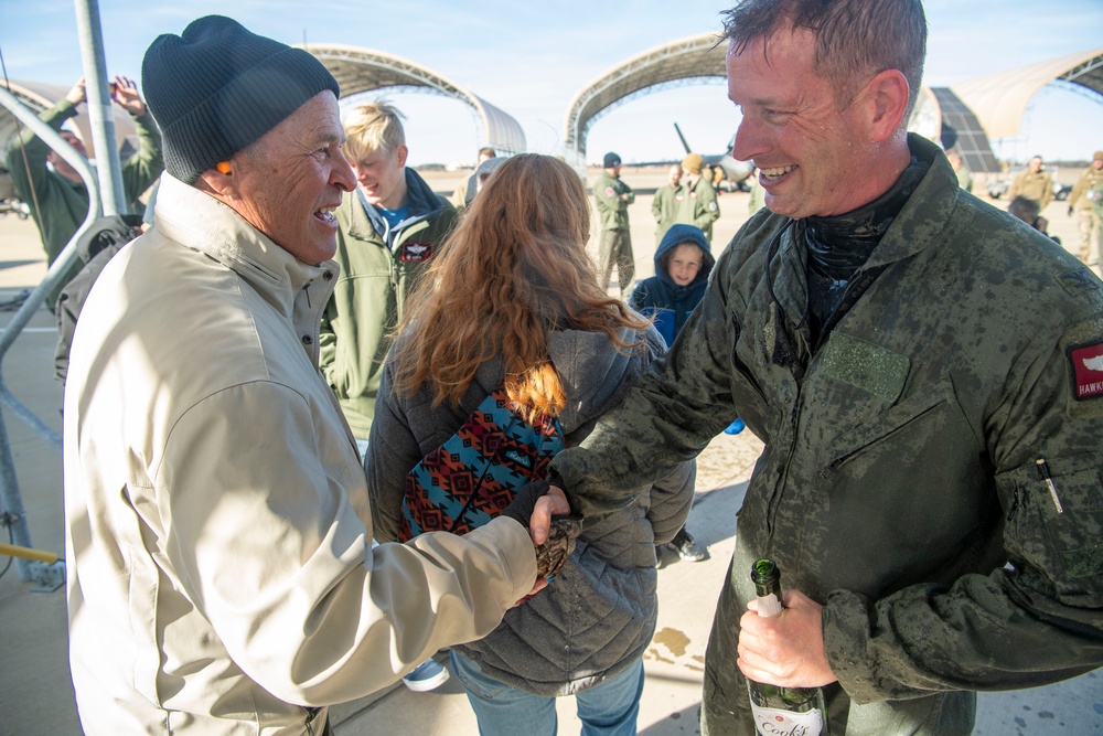 Col Shnowske Fini Flight