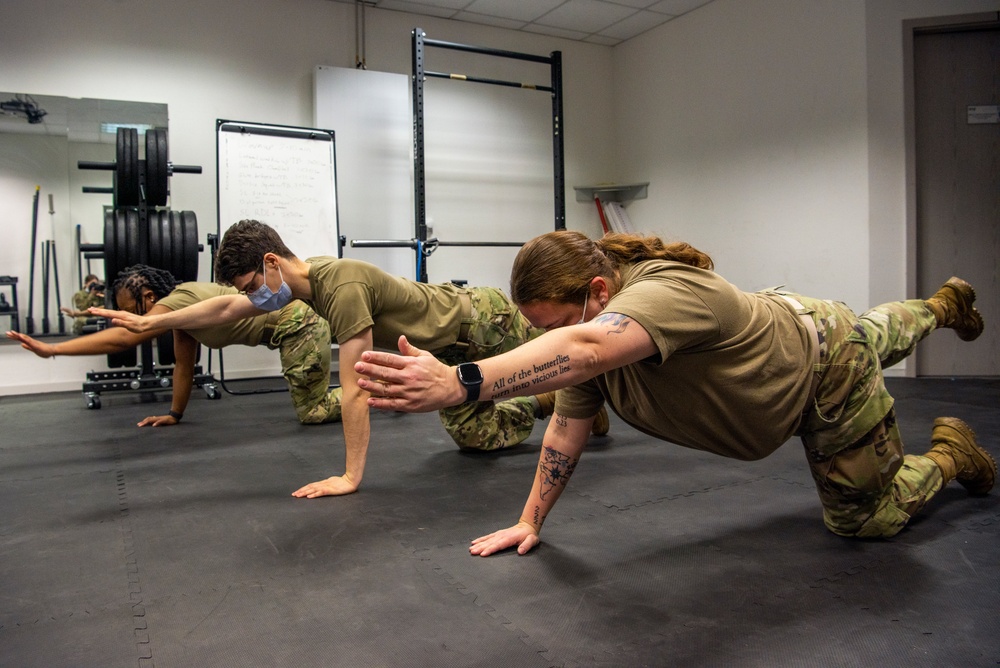 Strength in numbers: group physical therapy