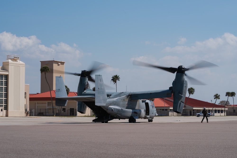 VMM-162 exercises MV-22 Osprey at MacDill