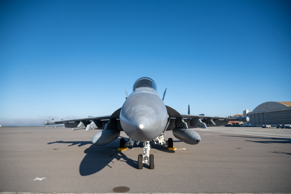 EA-18G Growlers arrive at MacDill AFB
