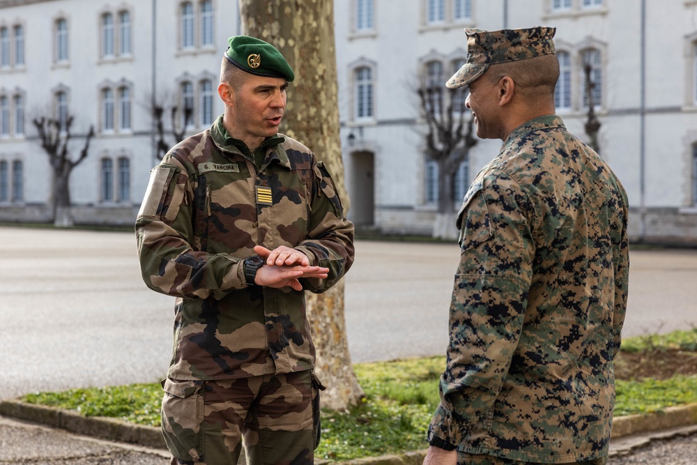 2d MARDIV CG Visits Marines, Sailors and NATO Allies