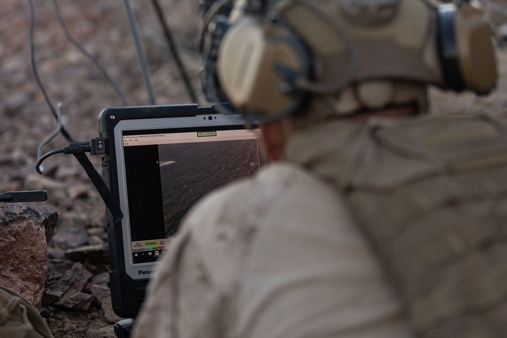 Recon Marines fire Switchblade 3000’s