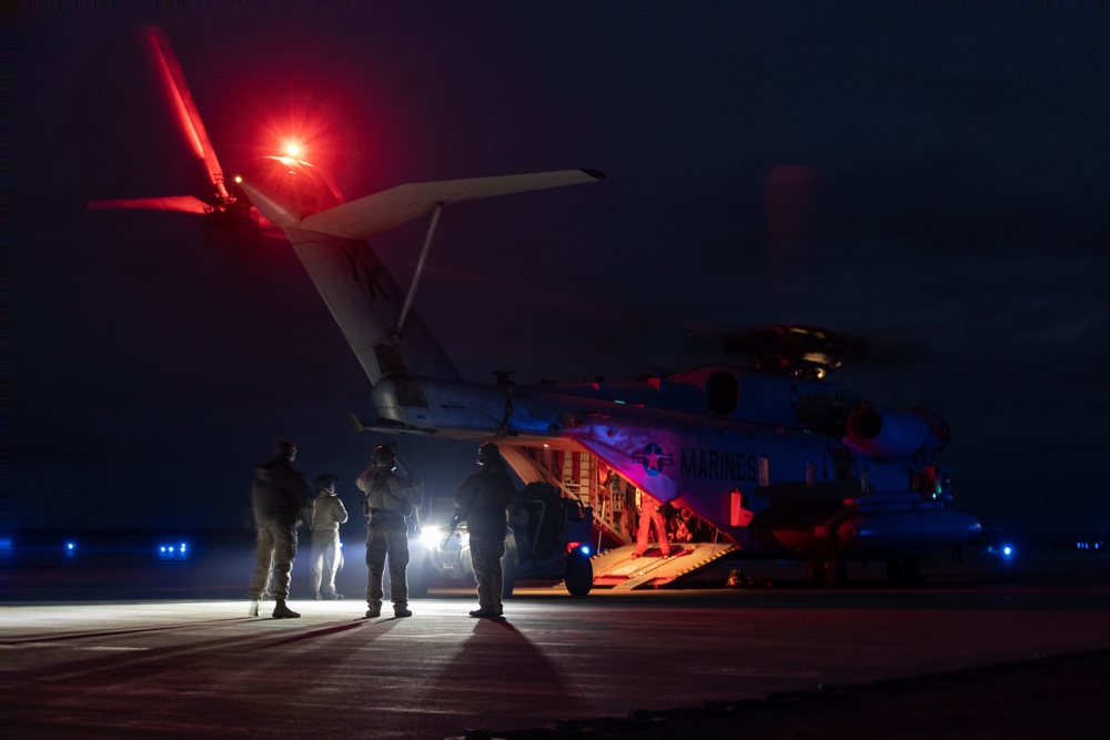 Reconnaissance Marines load Utility Task Vehicles during GRC